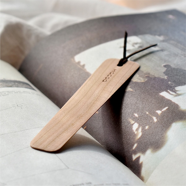 豊かな木の表情を楽しむ木製のしおり・ブックマーク「Bookmark」