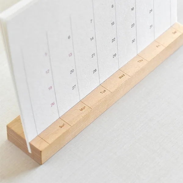 木部に曜日の刻印が可能です。ご希望の方はオプションよりご選択ください。