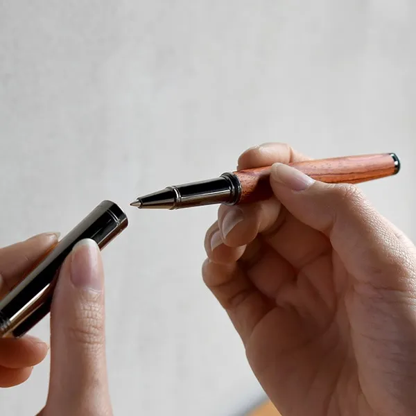 キャップ式木製ボールペン