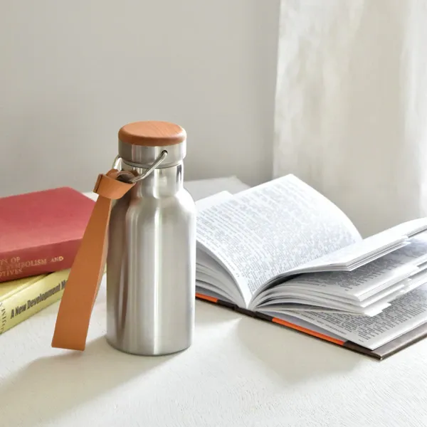 お家の中でタンブラーとしてお使いいただくのもおススメ