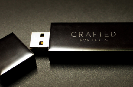 Lexus International様 本漆塗USBメモリ
