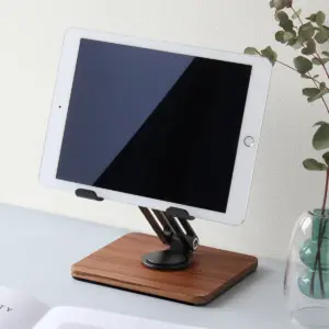 日常をより快適に。 角度調整ができる折り畳み式タブレットスタンド