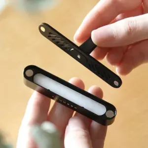 マグネット固定で簡単リフィル交換