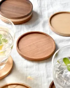 無垢材使用木製コースター「Coaster round」