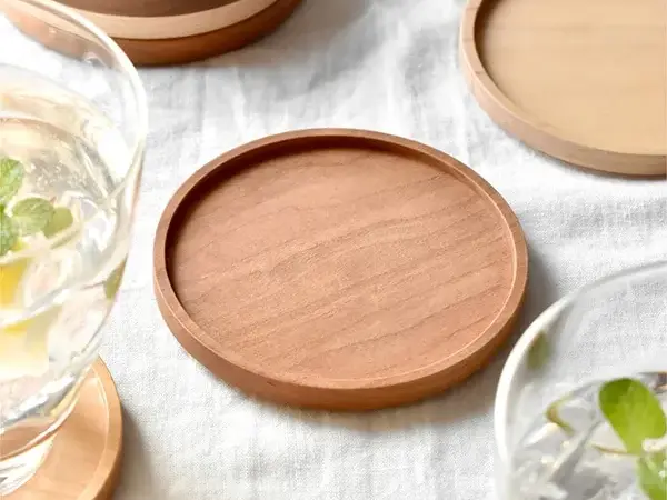 無垢材使用木製コースター「Coaster round」