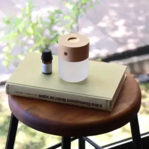 火も水も使わない。 さまざまな香りをたのしめる加熱式アロマディフューザー「GOOD FRAGRANCE LAMP」