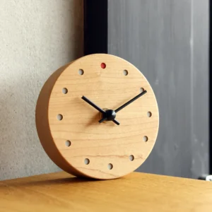 長く愛される記念品をお探しなら。「Wall Clock Mini」